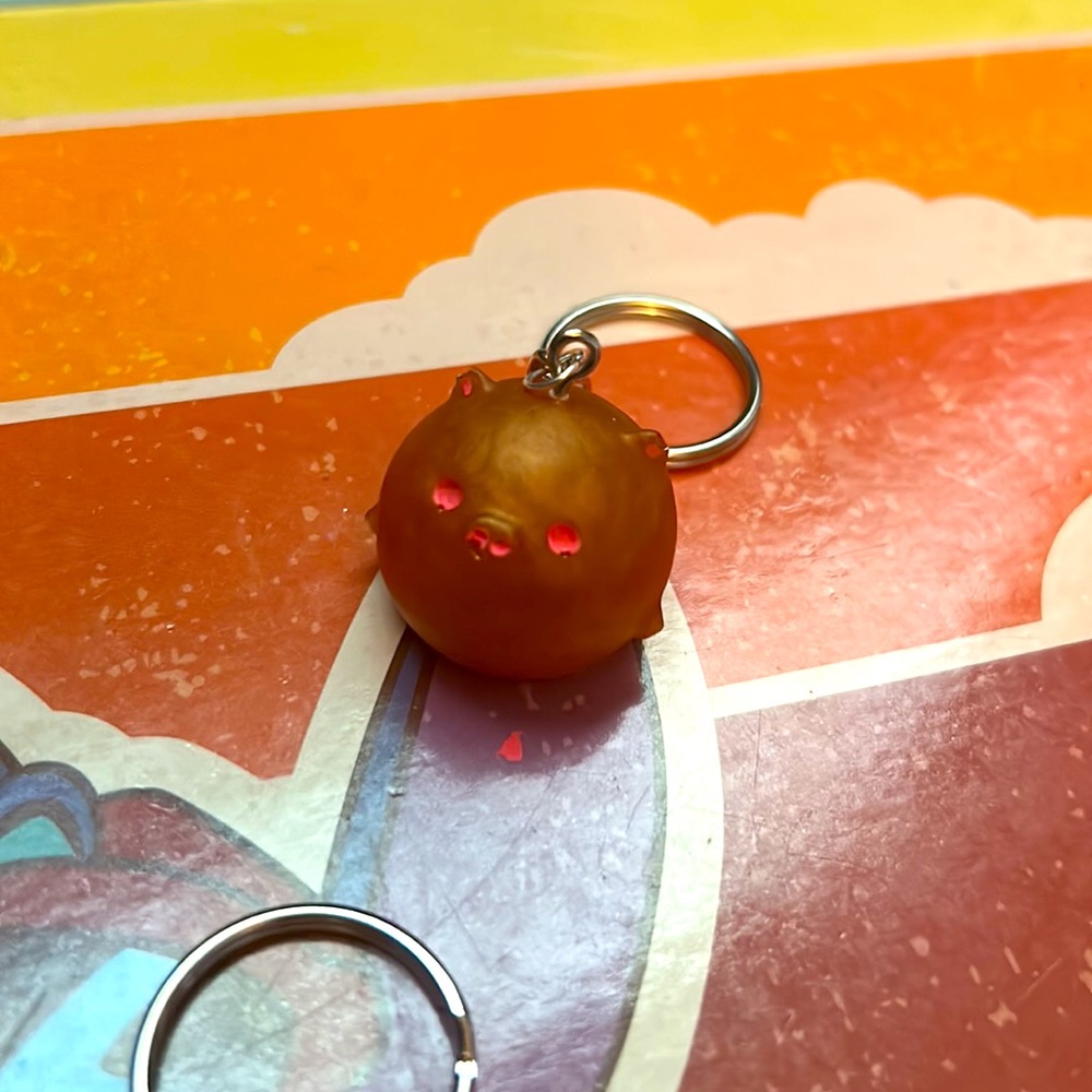 Maple colored Pig animal keychain